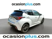 Usado Toyota Yaris Plus 116 CV (85 kW) 2022 Blanco Utilitario