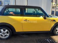 Usado Mini Cooper 120 CV (88 kW) 2008 Amarillo Utilitario
