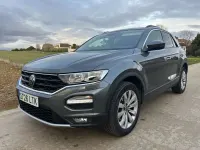 Usado VW T-Roc Advance 150 CV (110 kW) 2021 Gris SUV