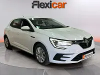 Usado Renault Mégane II Intens 116 CV (85 kW) 2022 Blanco Berlina