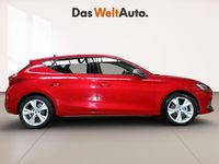 Usado Seat Leon FR 116 CV (85 kW) 2025 Rojo Berlina