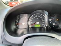 Usado Kia Carnival 185 CV (136 kW) 2008 Gris / plata Monovolumen