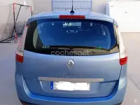 Usado Renault Grand Scénic Dynamique 105 CV (77 kW) 2010 Azul Monovolumen