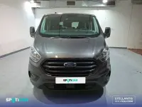 Usado Ford Tourneo Trend 136 CV (100 kW) 2023 Gris / plata Monovolumen