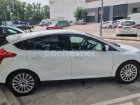 Usado Ford Focus Trend 150 CV (110 kW) 2012 Blanco Berlina