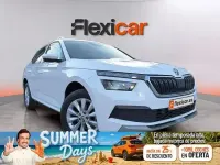 Usado Skoda Kamiq Ambition 110 CV (80 kW) 2021 Blanco SUV