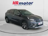 Usado Kia Niro 141 CV (103 kW) 2020 Gris SUV