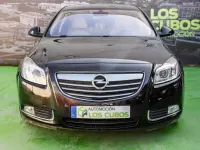 Usado Opel Insignia Cosmo 160 CV (117 kW) 2009 Negro Familiar