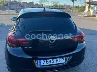 Usado Opel Astra Sport 160 CV (117 kW) 2011 Negro Berlina