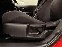 Usado Toyota Corolla Style 184 CV (135 kW) 2019 Rojo Utilitario