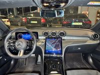 Usado Mercedes C200 204 CV (150 kW) 2023 Negro Berlina