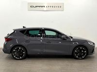 Usado Cupra Leon 150 CV (110 kW) 2024 Gris / plata Berlina