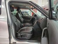 Usado Skoda Yeti 170 CV (125 kW) 2015 Plateado SUV