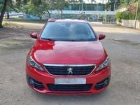 Usado Peugeot 308 SW Business-Line 100 CV (73 kW) 2019 Granate Familiar