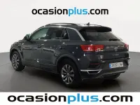 Usado VW T-Roc Advance 110 CV (80 kW) 2021 Gris SUV
