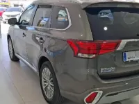 Usado Mitsubishi Outlander 224 CV (164 kW) 2020 Marron SUV