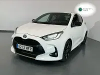 Usado Toyota Yaris Plus 115 CV (84 kW) 2023 Blanco Utilitario