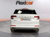 Usado Skoda Karoq SportLine 150 CV (110 kW) 2021 Blanco SUV