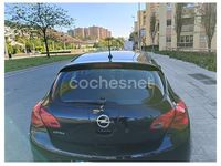 Usado Opel Astra Enjoy 115 CV (84 kW) 2010 Negro Berlina