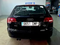 Usado Audi A3 Ambition 200 CV (147 kW) 2006 Negro Utilitario