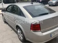 Usado Opel Vectra Elegance 120 CV (88 kW) 2007 Beige Berlina