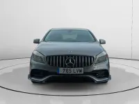 Usado Mercedes A180 Style 109 CV (80 kW) 2017 Gris / plata Berlina