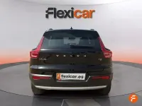 Usado Volvo XC40 129 CV (94 kW) 2023 Negro SUV