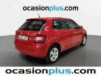 Usado Skoda Fabia 90 CV (66 kW) 2016 Rojo Utilitario