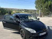 Usado Renault Mégane Dynamique 110 CV (80 kW) 2012 Negro Berlina