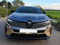 Usado Renault Megane E-Tech Iconic 160 kW (218 CV) 2024 Gris Utilitario