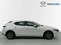 Usado Mazda 3 Prime-Line 140 CV (102 kW) 2025 Blanco Utilitario