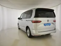 Usado VW Multivan 150 CV (110 kW) 2025 Gris/plata Monovolumen