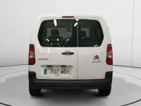 Usado Citroën Berlingo Live 102 CV (75 kW) 2022 Blanco Monovolumen