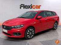 Usado Fiat Tipo Lounge 95 CV (69 kW) 2020 Rojo Familiar