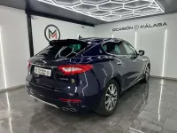 Usado Maserati Levante GranLusso 275 CV (202 kW) 2017 Azul SUV
