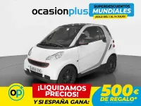 Usado Smart ForTwo Coupé Passion 71 CV (52 kW) 2010 Blanco Coupe