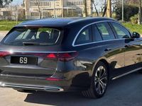 Usado Mercedes E300 313 CV (230 kW) 2024 Gris Familiar