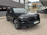 Usado VW Touareg R 340 CV (250 kW) 2021 Negro SUV