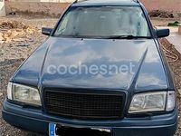 Usado Mercedes C280 197 CV (144 kW) 2002 Azul Familiar