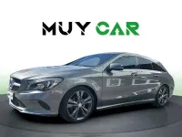 Usado Mercedes CLA200 Shooting Brake Urban 156 CV (114 kW) 2016 Gris / plata Familiar