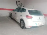 Usado Seat Ibiza Style 75 CV (55 kW) 2018 Blanco Utilitario