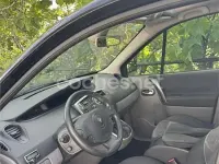Usado Renault Scénic Dynamique 130 CV (95 kW) 2006 Negro Monovolumen