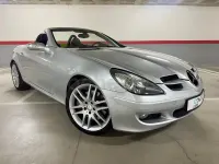 Usado Mercedes SLK200 163 CV (119 kW) 2007 Gris / plata Descapotable