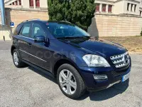 Usado Mercedes ML300 204 CV (150 kW) 2011 Azul SUV