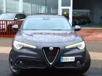 Usado Alfa Romeo Stelvio Executive 210 CV (154 kW) 2019 Gris / plata SUV