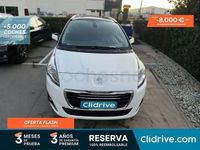 Usado Peugeot 5008 Allure 120 CV (88 kW) 2015 Blanco Monovolumen