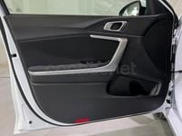 Usado Kia Ceed 100 CV (73 kW) 2024 Blanco Utilitario