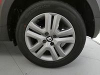 Usado Dacia Sandero Essentiel 101 CV (74 kW) 2021 Rojo Berlina