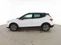 Usado Seat Arona FR 115 CV (84 kW) 2024 Blanco SUV