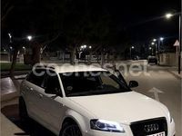 Usado Audi A3 Ambition 105 CV (77 kW) 2010 Blanco Utilitario